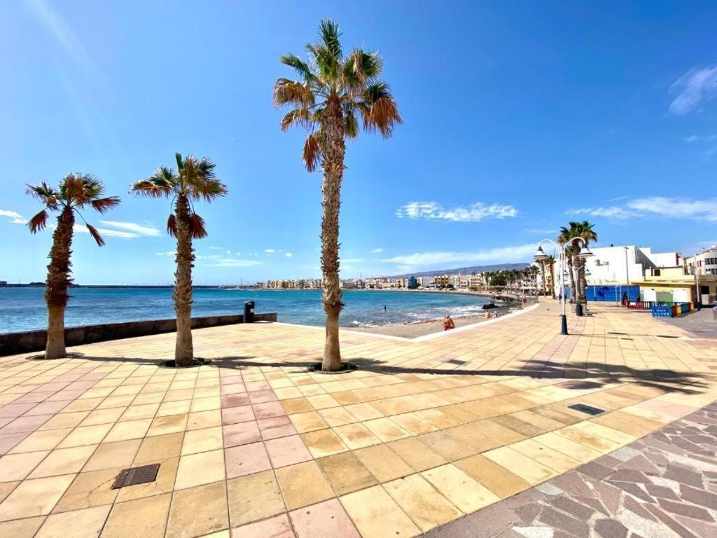 Sun Beach Arinaga Εξωτερικό φωτογραφία
